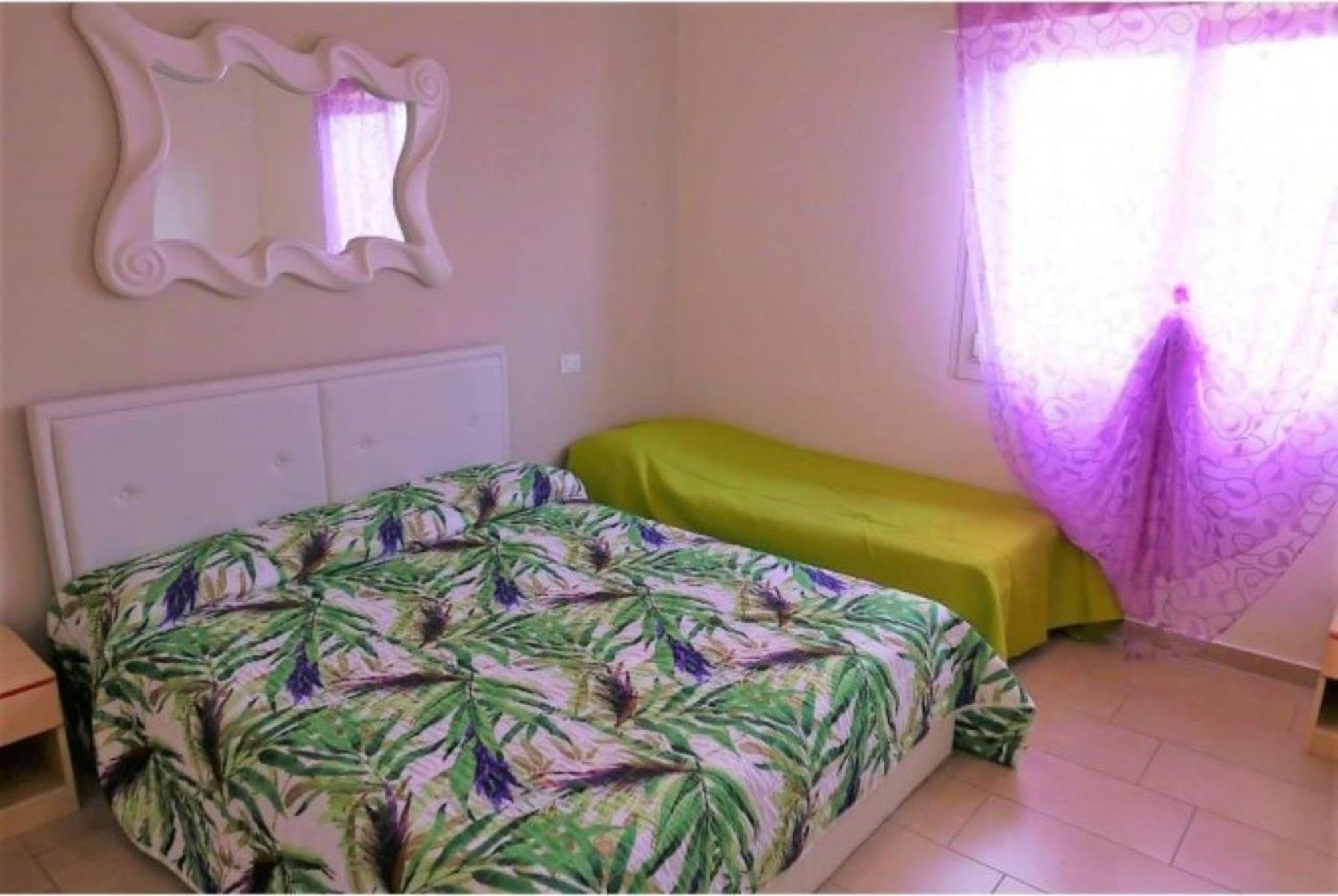Apartment A Comfortably Furnished Flat Near The Sea *