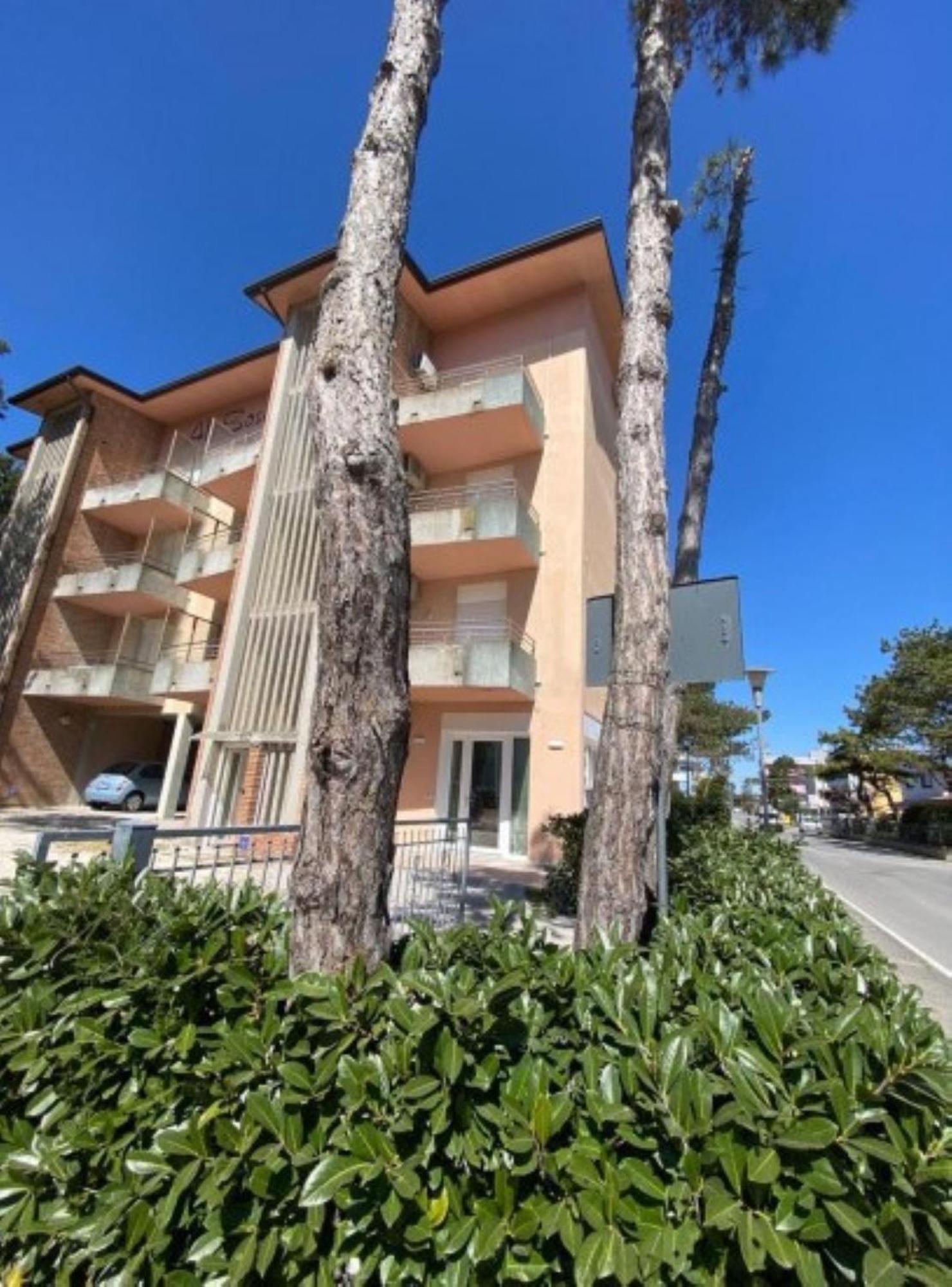 A Comfortably Furnished Flat Near The Sea